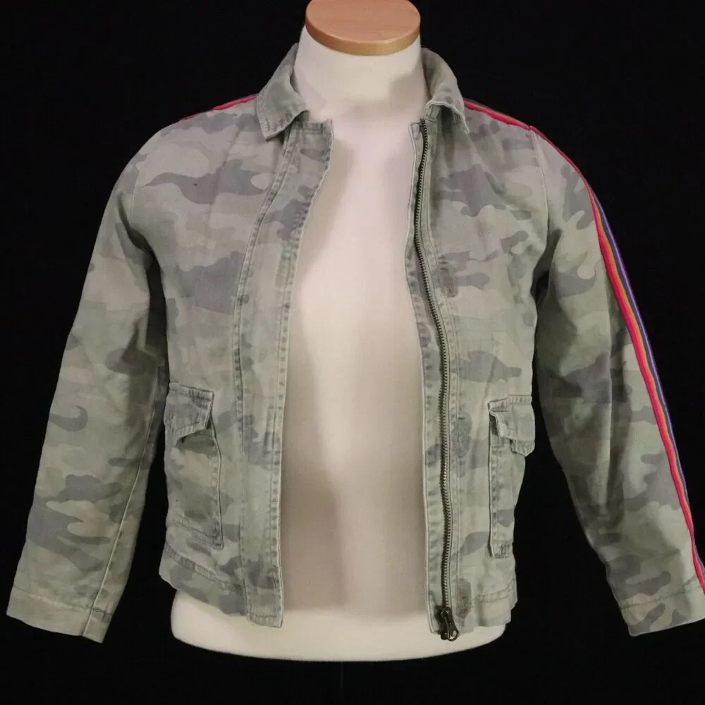 Canvas Camo Jacket Rainbow Seguin Girls Size M 7/8